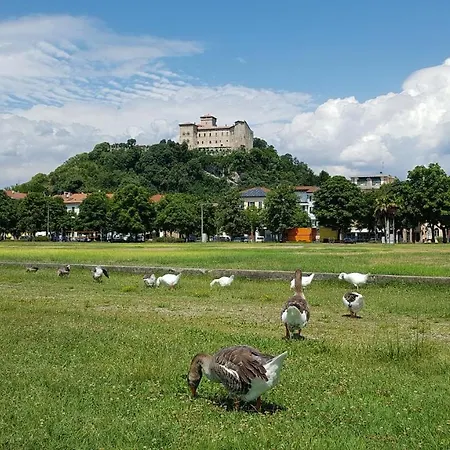Ex Convento Santa Caterina Appartement Angera